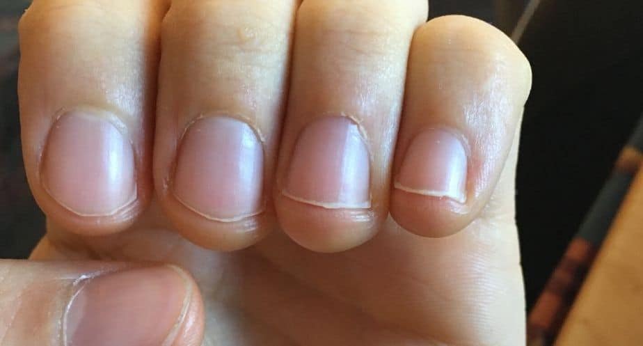 Why Do Some Guitarists Have Long Nails? – Traveling Guitarist