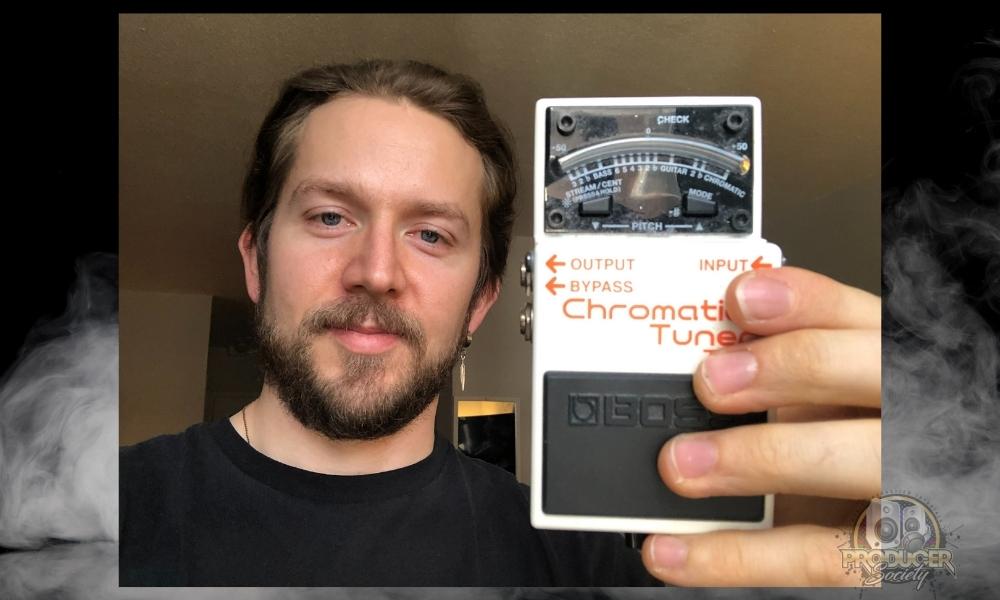 Andrew Holding Boss TU-3 - How to Use A Guitar Tuner Pedal