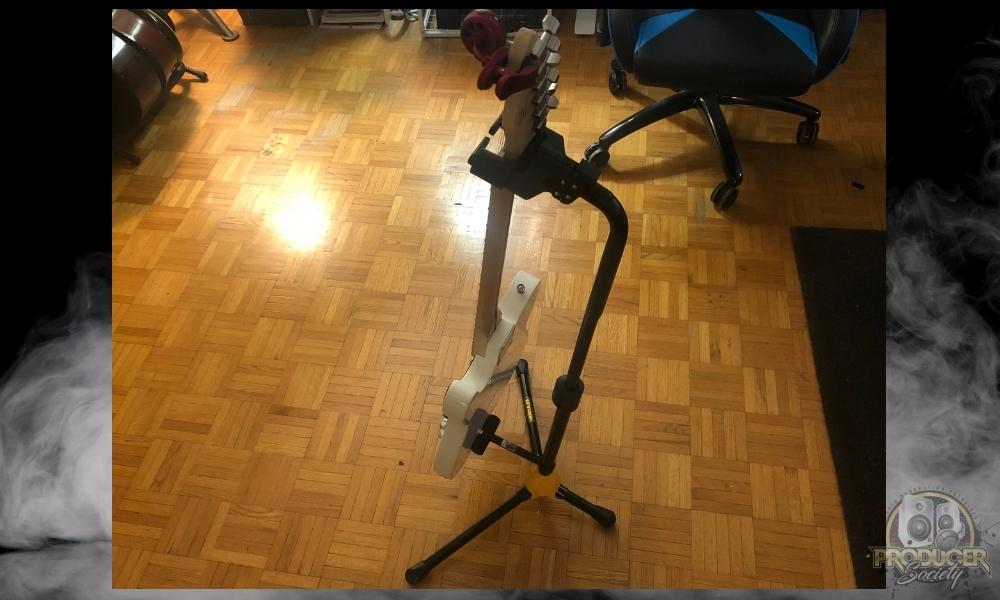 Hercules Guitar Stand - Are Guitar Stands Bad For Your Guitar 