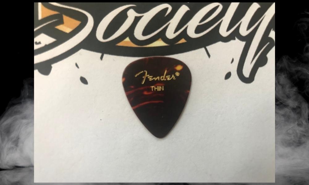 best plectrum for strumming