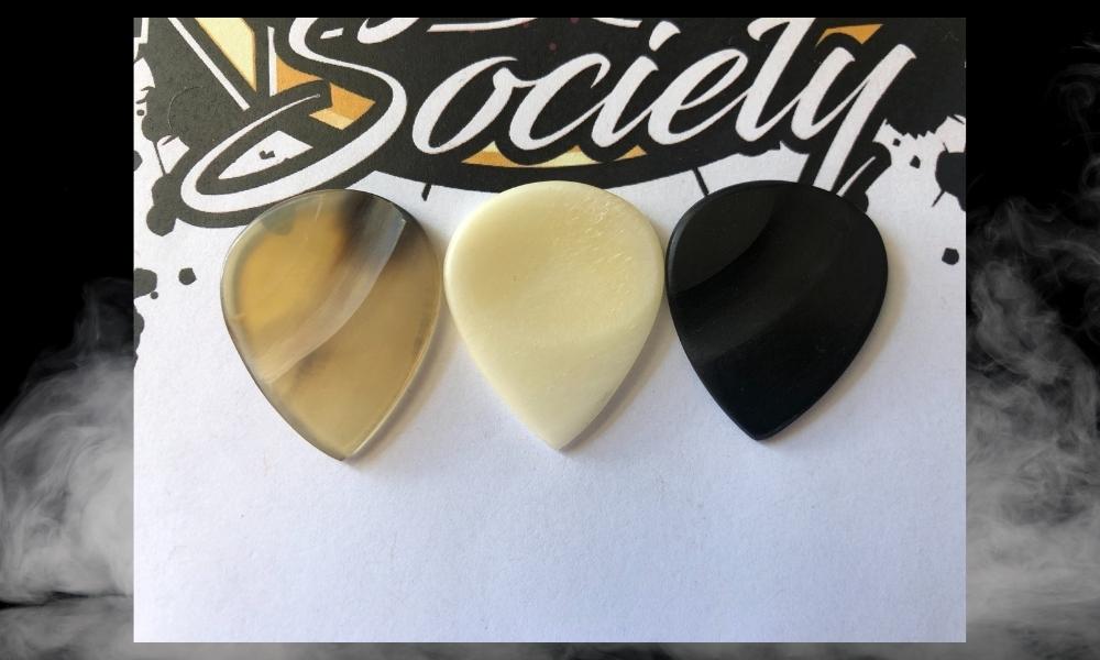 Horn Picks - The Best Picks for Acoustic Guitar Strumming 