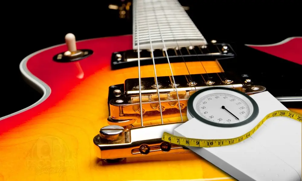 The Les Paul Custom and a Scale - How Much Does An Epiphone Les Paul Custom Weight? 