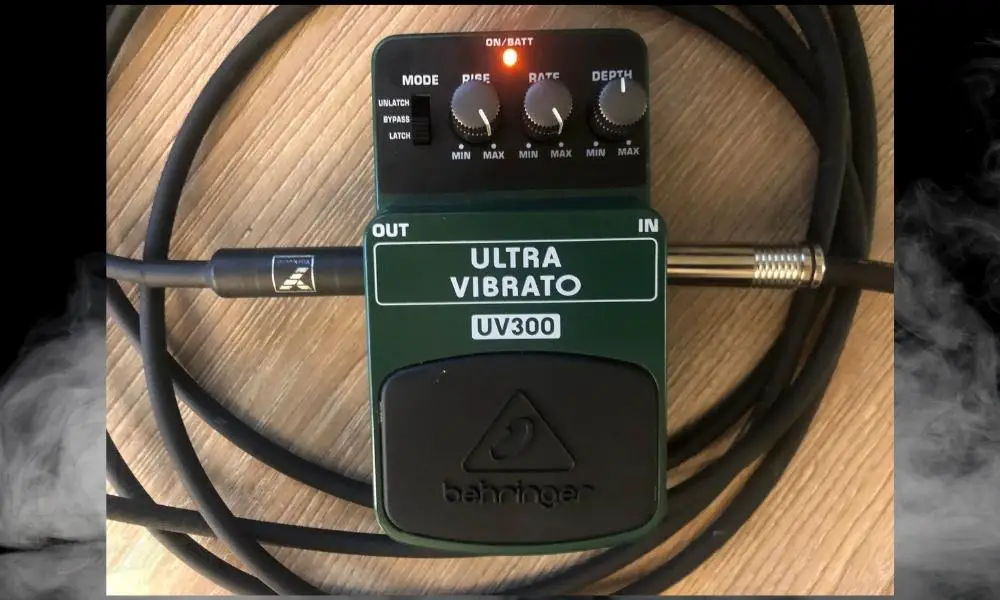 Fluttering Alien Sound - How To Use A Vibrato Pedal 