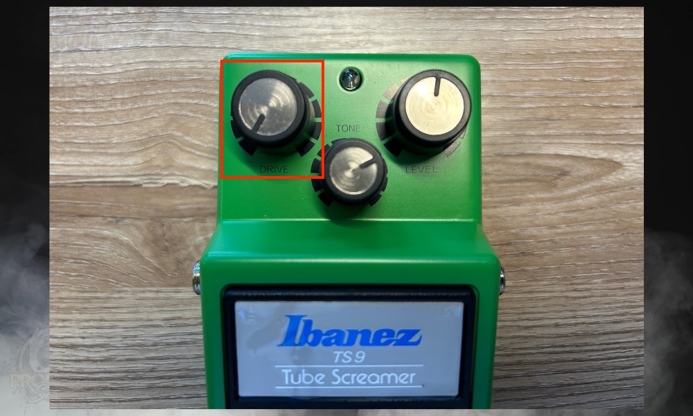 How to Use The Ibanez TS9 Tube Screamer + (5 Cool Settings) – Traveling ...